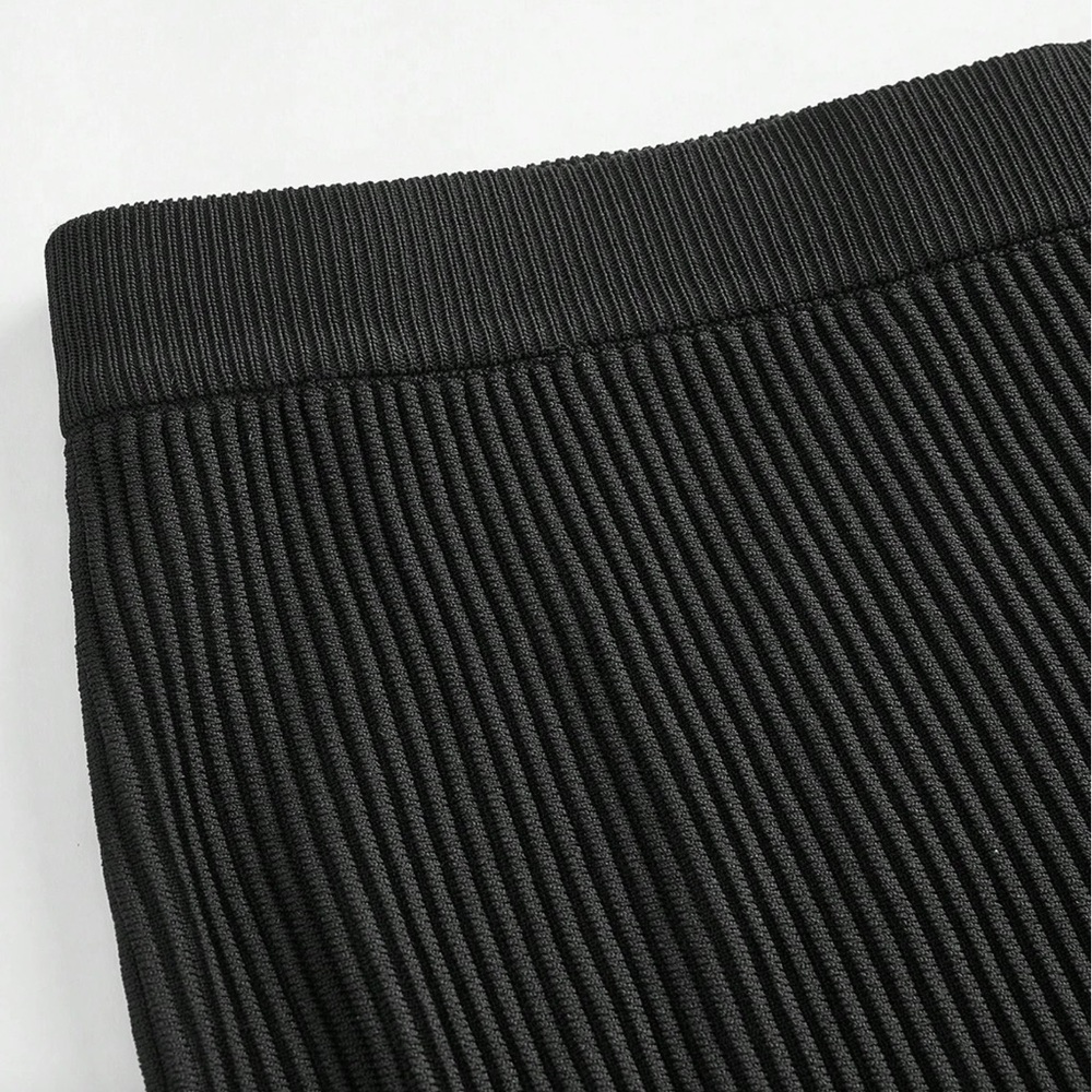 Mesh Pleated Sweater Skirt Black - Picture 9 of 14